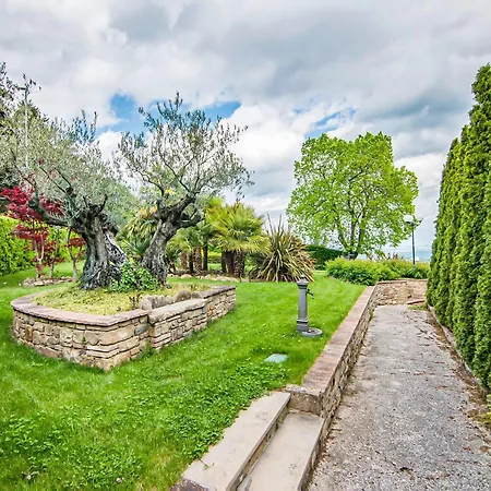 Tranquil In With Garden Διαμέρισμα Cupramontana