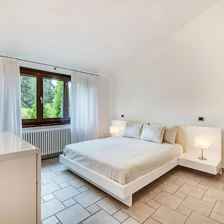 Tranquil In With Garden Apartment Cupramontana