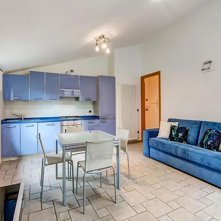 Apartment Tranquil In With Garden *