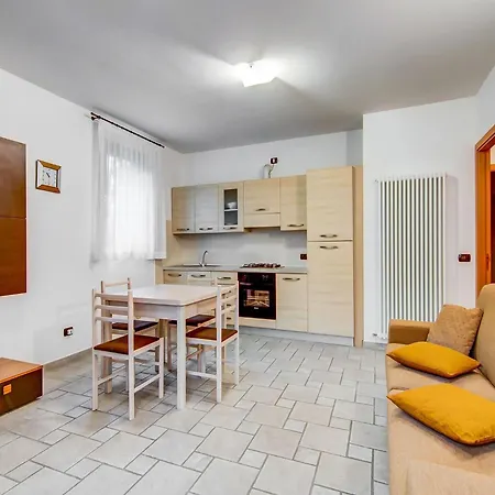 Apartment Tranquil In With Garden