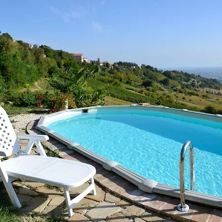 Tranquil In With Garden Apartment *