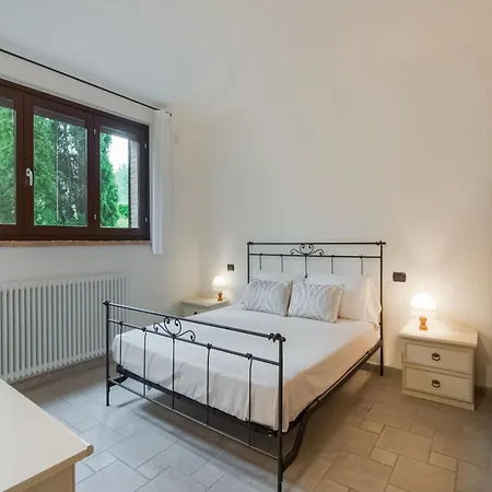 Tranquil In With Garden Cupramontana